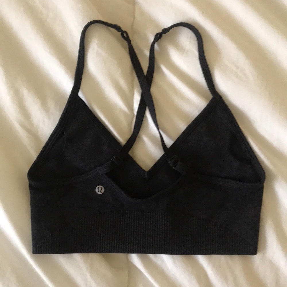 Lululemon Size 4 Sports Bra